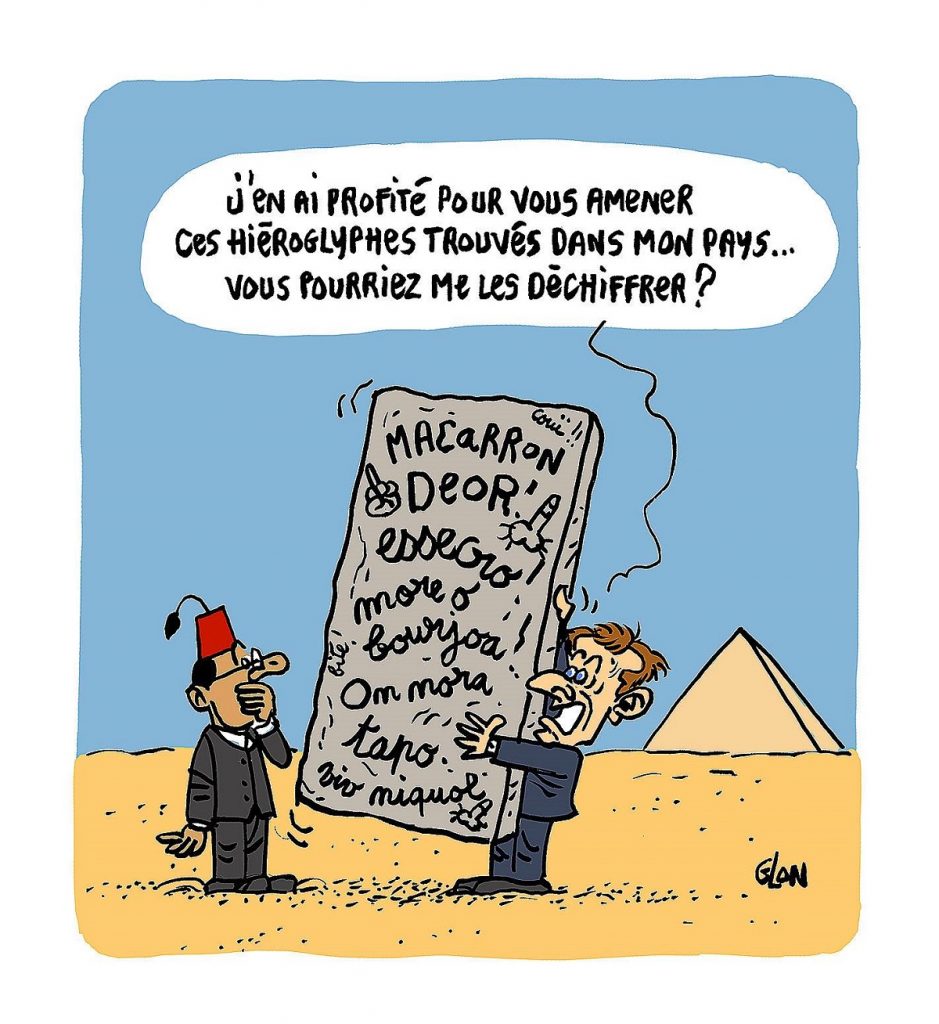 dessin d'actualité humoristique sur le voyage en Égypte d'Emmanuel Macron